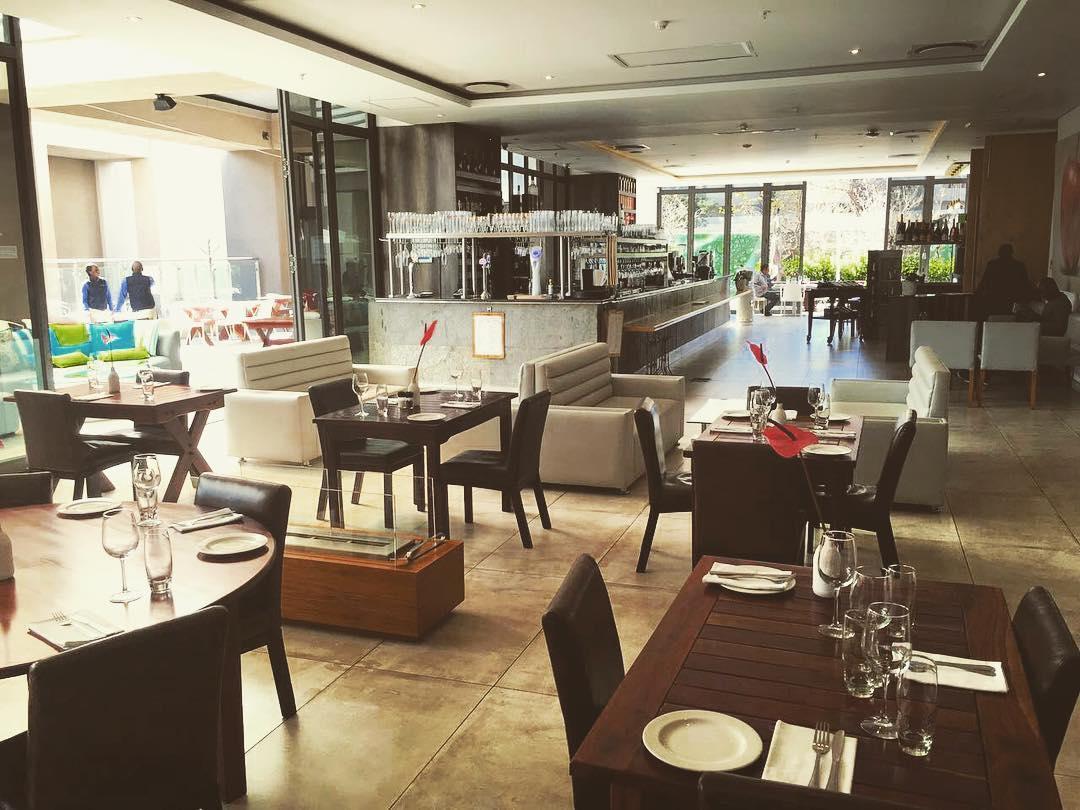 Sandton Skye Johannesburg Luxury Apartment Экстерьер фото
